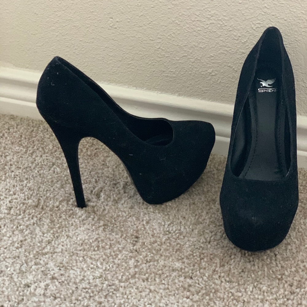 Platform heels